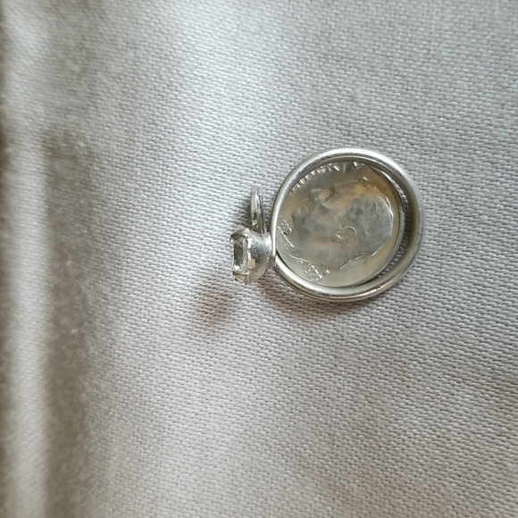 Religious Crossover ENAMEL & CZ ring - Picture 4 of 4